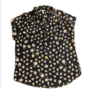 Lucky Short Sleeve Floral Blouse size S